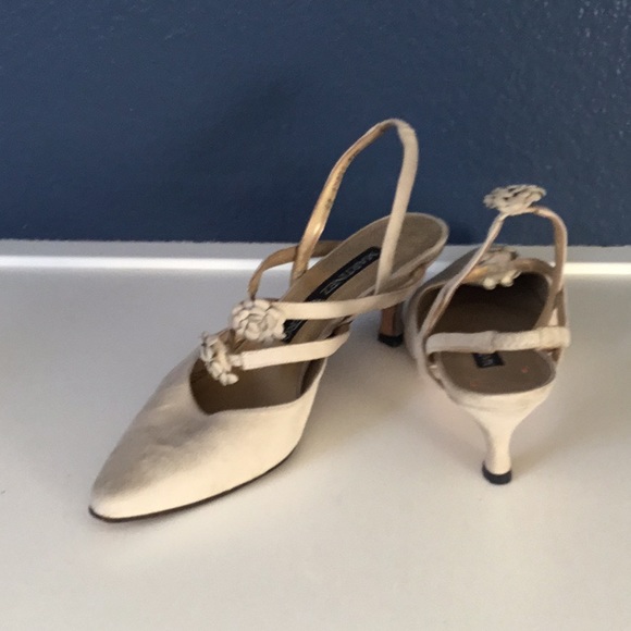 Shoes - Picture 4 of 4